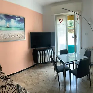 https://appartamento-sandro.hotelitalianriviera.com